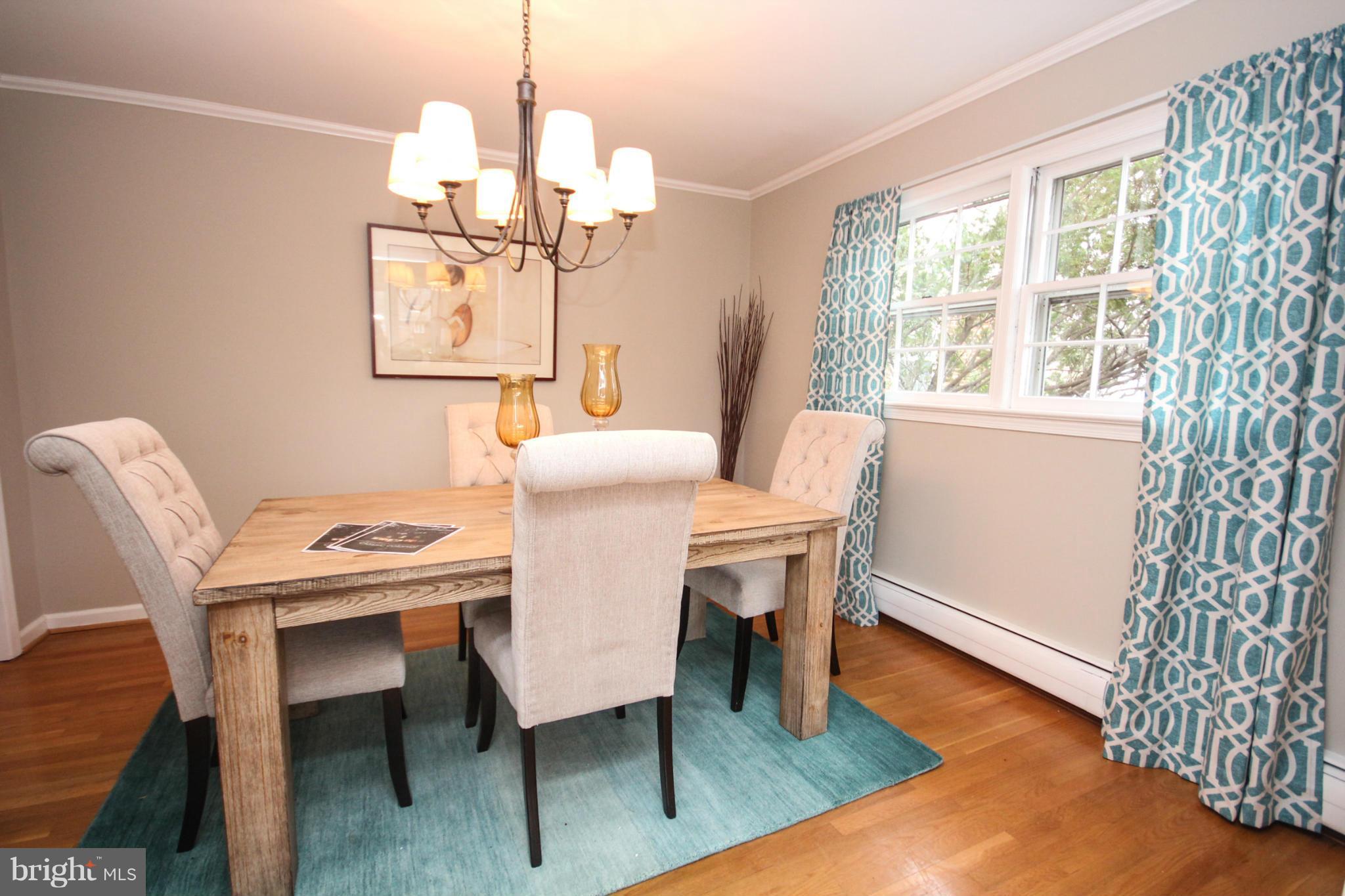 2000 Gatewood Place Silver Spring, MD 20903 - Photo 5 of 30 Dining Room