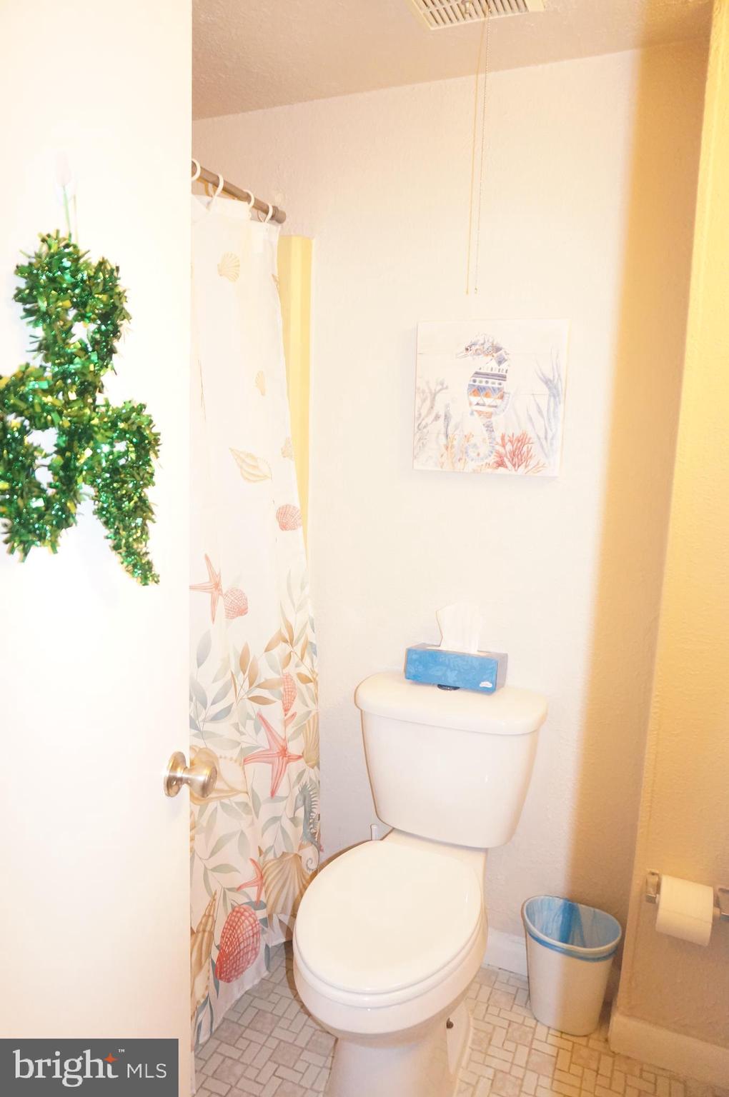 2822 Saxton Road Philadelphia, PA 19114 - Photo 27 of 62