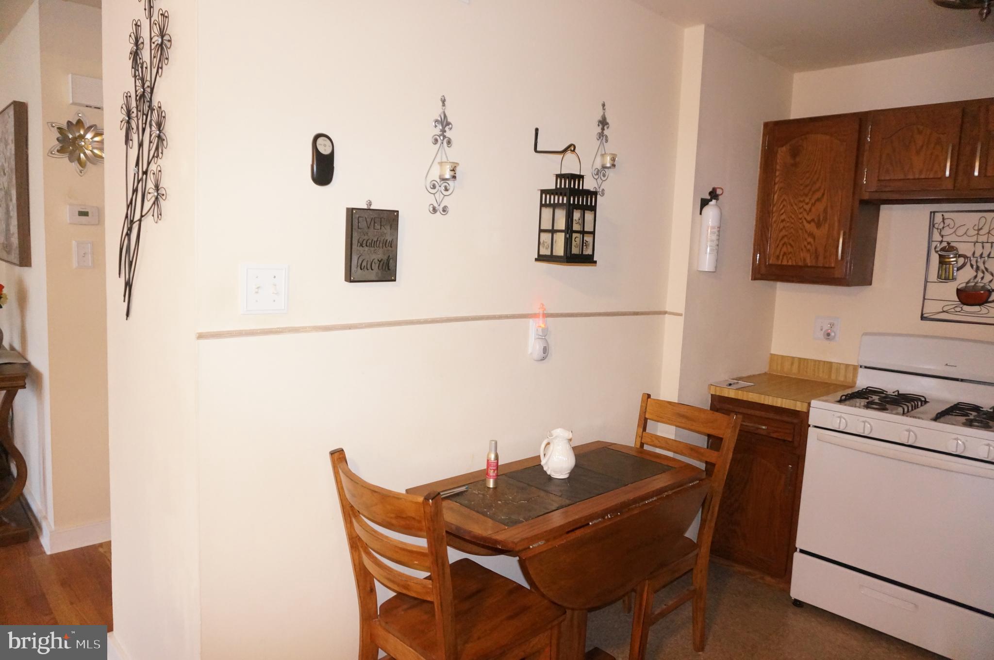 2822 Saxton Road Philadelphia, PA 19114 - Photo 41 of 62 2nd Floor Kitchen