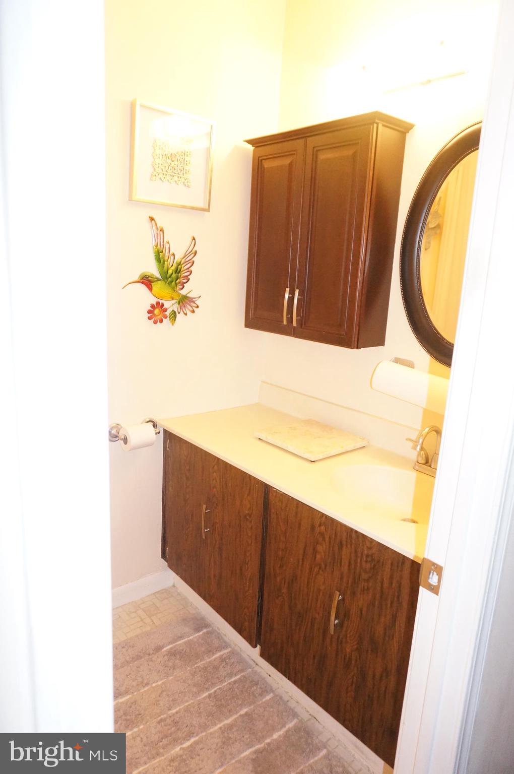 2822 Saxton Road Philadelphia, PA 19114 - Photo 45 of 62 2nd Floor Bath
