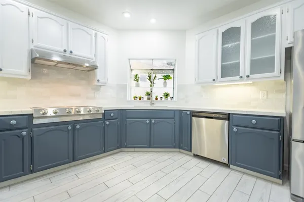 $529,999 | 1500 Scenic Drive, Unit 12, Modesto, CA 95355