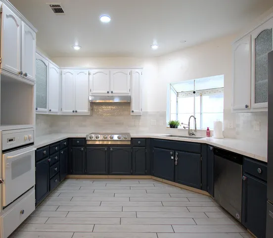 $535,000 | 1500 Scenic Drive, Unit 12, Modesto, CA 95355