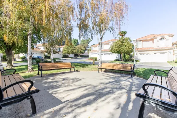 $529,999 | 1500 Scenic Drive, Unit 12, Modesto, CA 95355