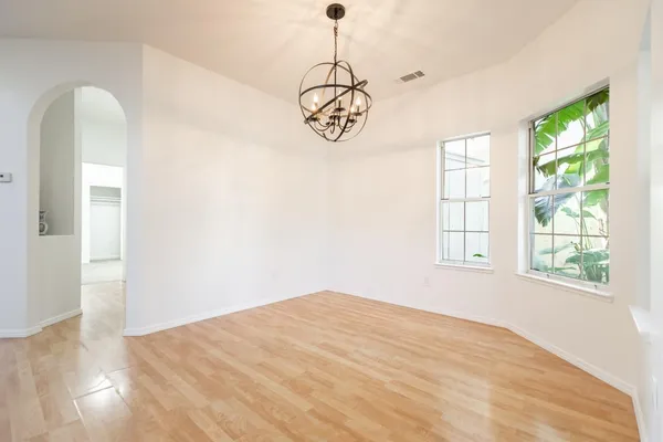 $529,999 | 1500 Scenic Drive, Unit 12, Modesto, CA 95355