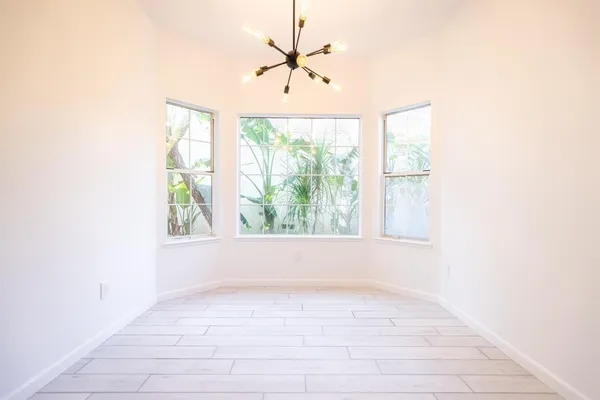 $529,999 | 1500 Scenic Drive, Unit 12, Modesto, CA 95355