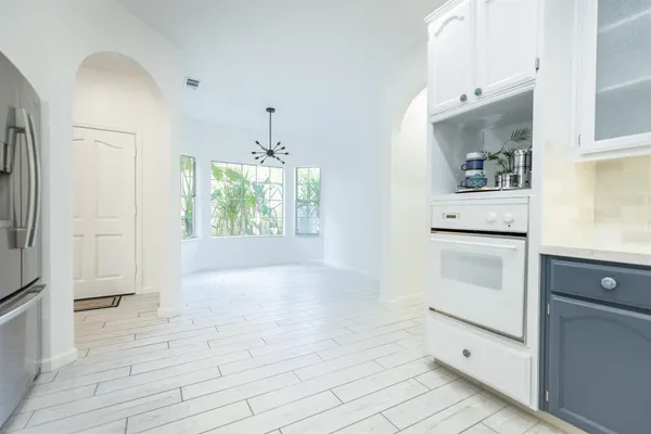 $529,999 | 1500 Scenic Drive, Unit 12, Modesto, CA 95355