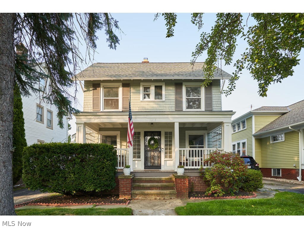 3235 Tullamore Road Cleveland, OH 44118 - Photo 2 of 23 Gallery Image 2