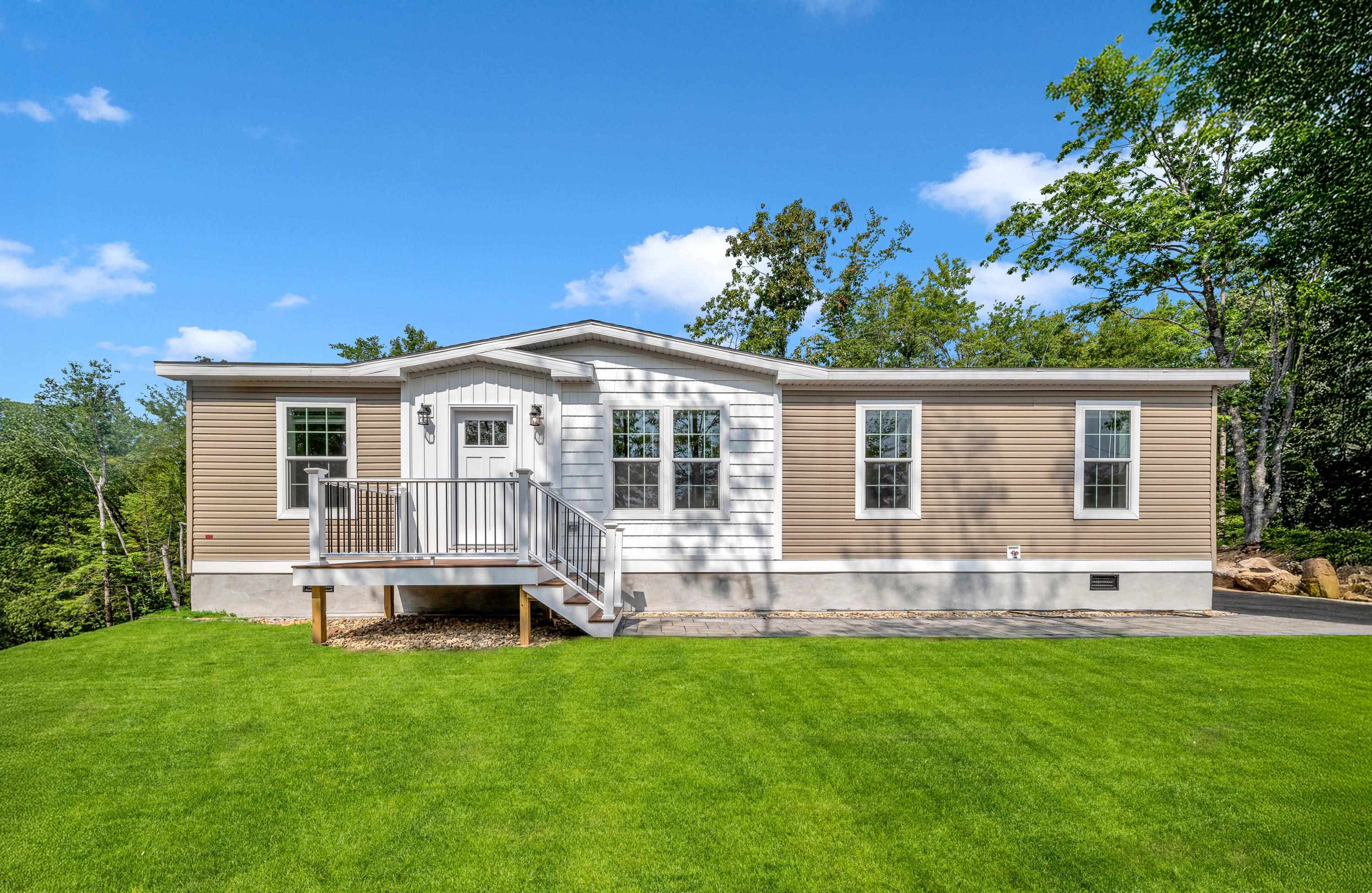 156 Pinkham Road Middleton, NH 03887 - Photo 2 of 28