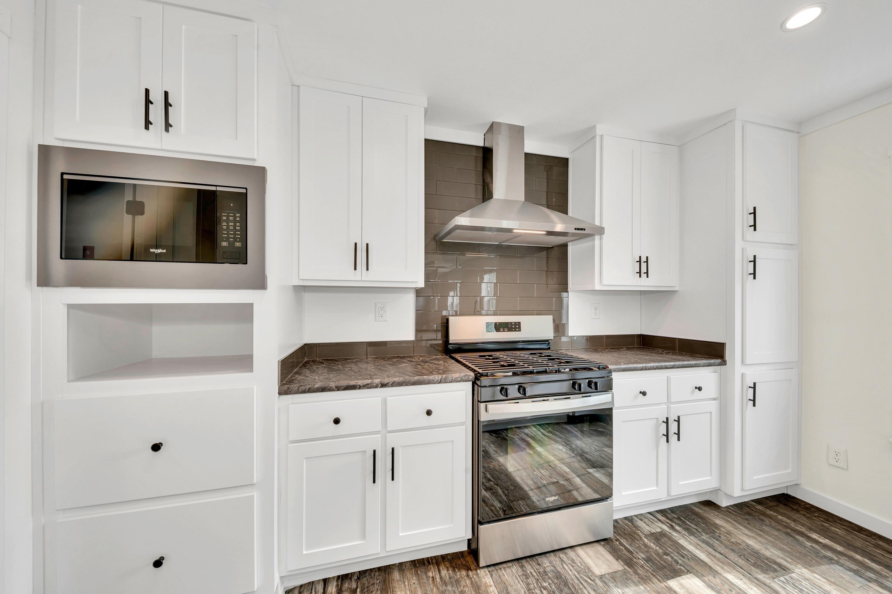 156 Pinkham Road Middleton, NH 03887 - Photo 7 of 28