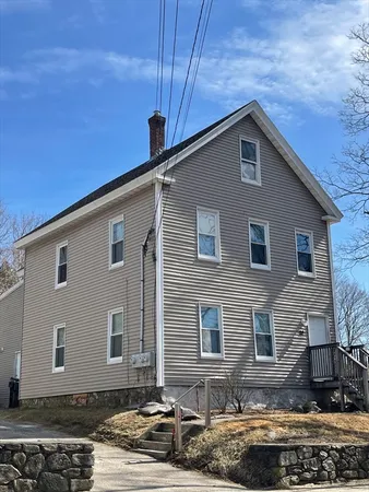 $724,900 | 28 Beach Street, Marlborough, MA 01752