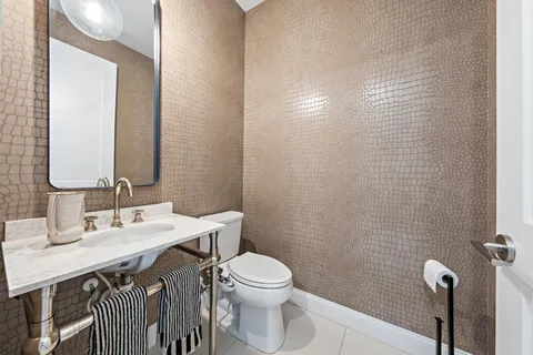 $1,895,000 | 12115 Waterstone Circle, Palm Beach Gardens, FL 33412
