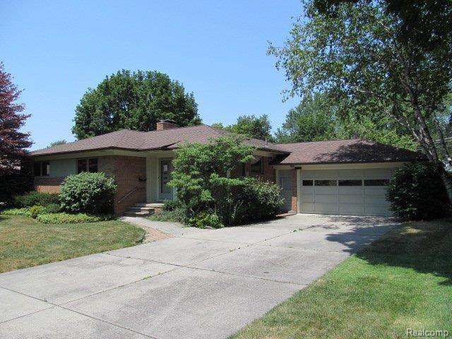 16158 Reedmere Avenue Franklin, MI 48025 - Photo 2 of 25 16158 REEDMERE BEVERLY HILLS (14