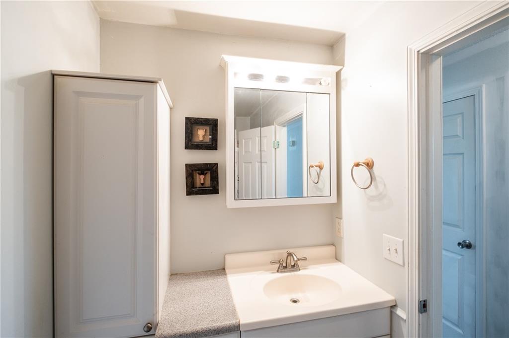 722 North Riverside Drive Columbus, IN 47203 - Photo 24 of 44 Gallery Image 24
