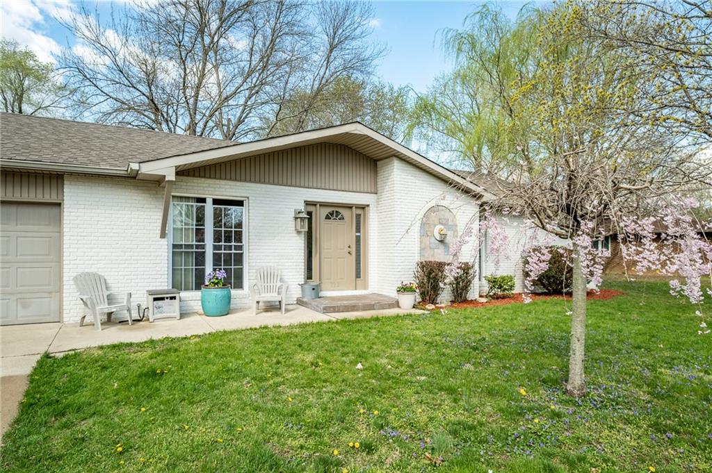 722 North Riverside Drive Columbus, IN 47203 - Photo 43 of 44 Gallery Image 43