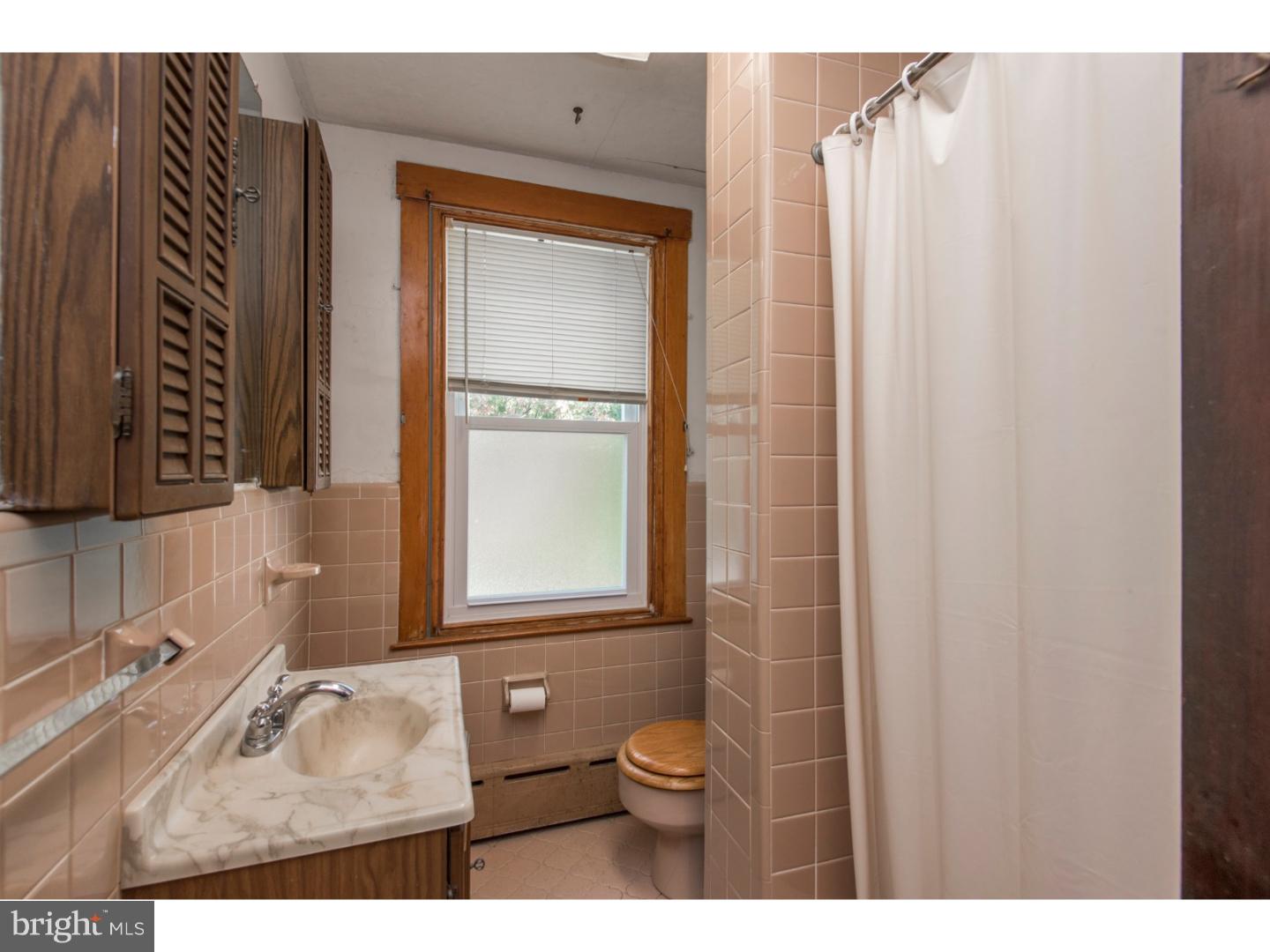 659 Roxborough Avenue Philadelphia, PA 19128 - Photo 10 of 16 Gallery Image 10