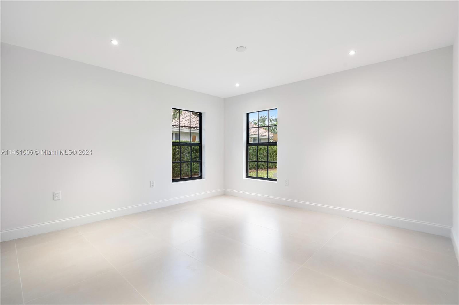 2728 Northwest 29th Avenue Boca Raton, FL 33434 - Photo 35 of 50 Gallery Image 35