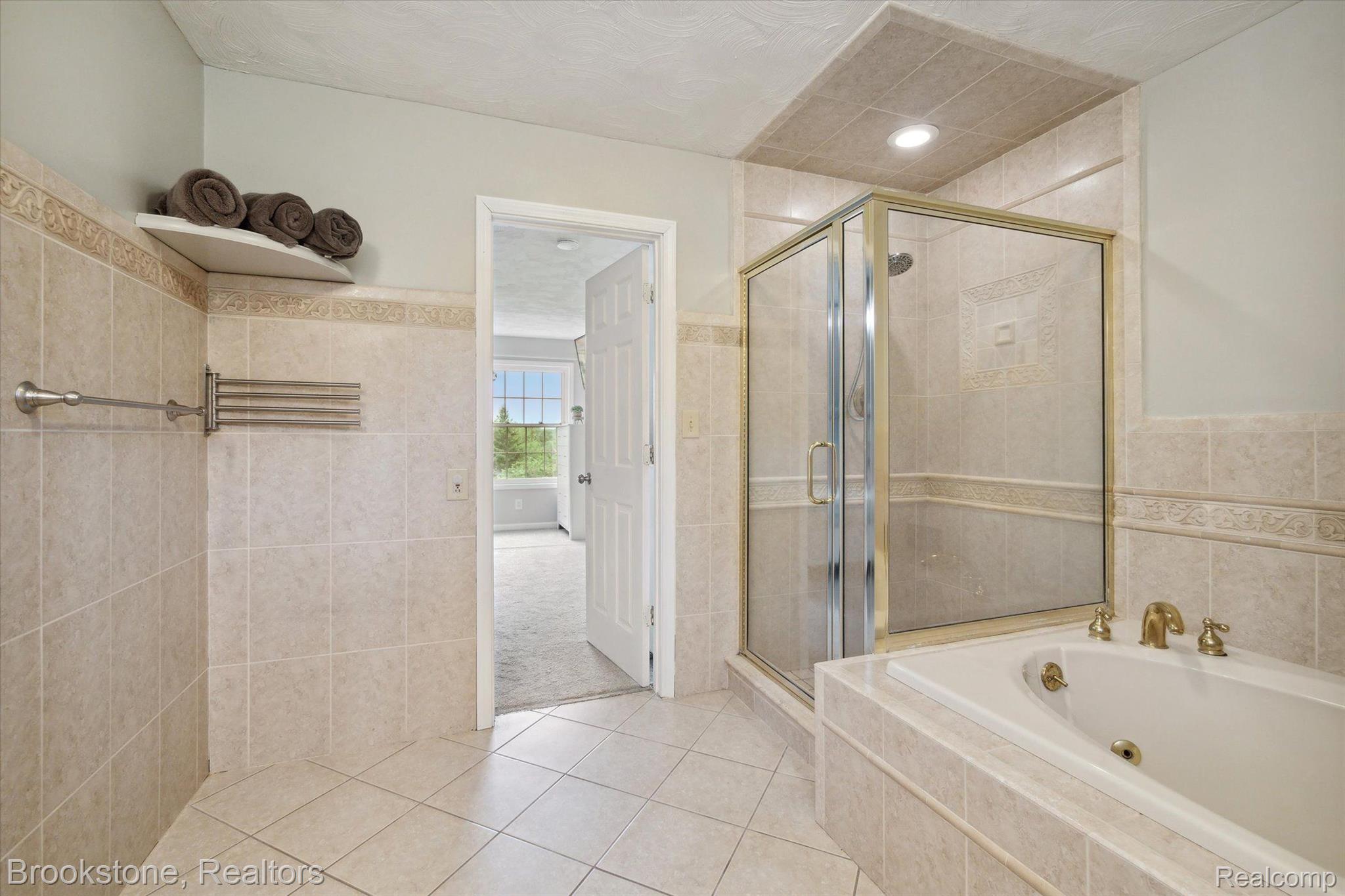 1225 East Romeo Road Leonard, MI 48367 - Photo 14 of 44 Master Bathroom