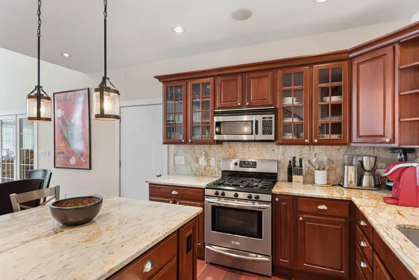 $899,000 | 13217 Three Oaks Road, Sawyer, MI 49125