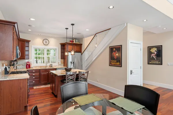 $899,000 | 13217 Three Oaks Road, Sawyer, MI 49125