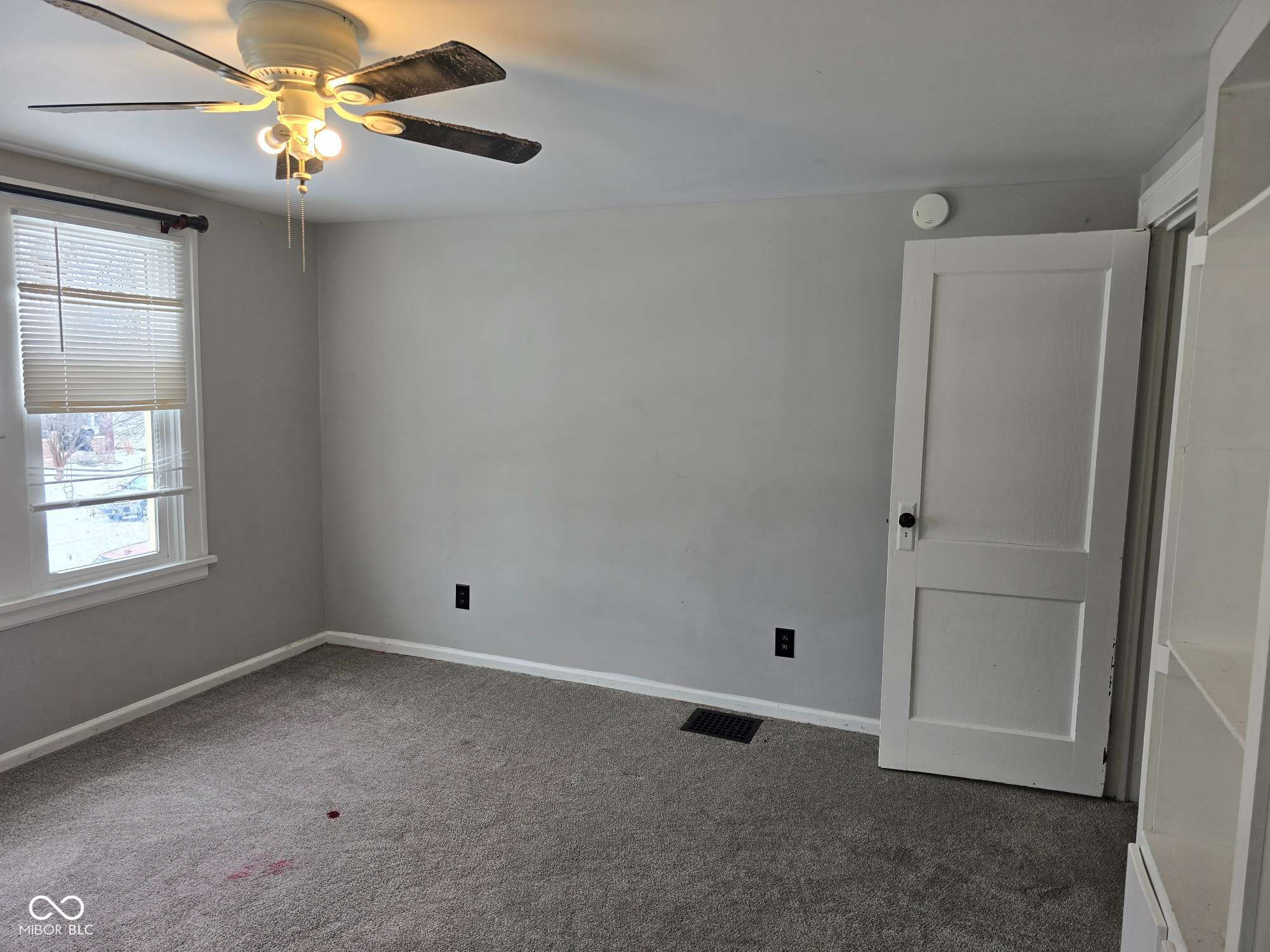 814 Dequincy Street Indianapolis, IN 46201 - Photo 13 of 38