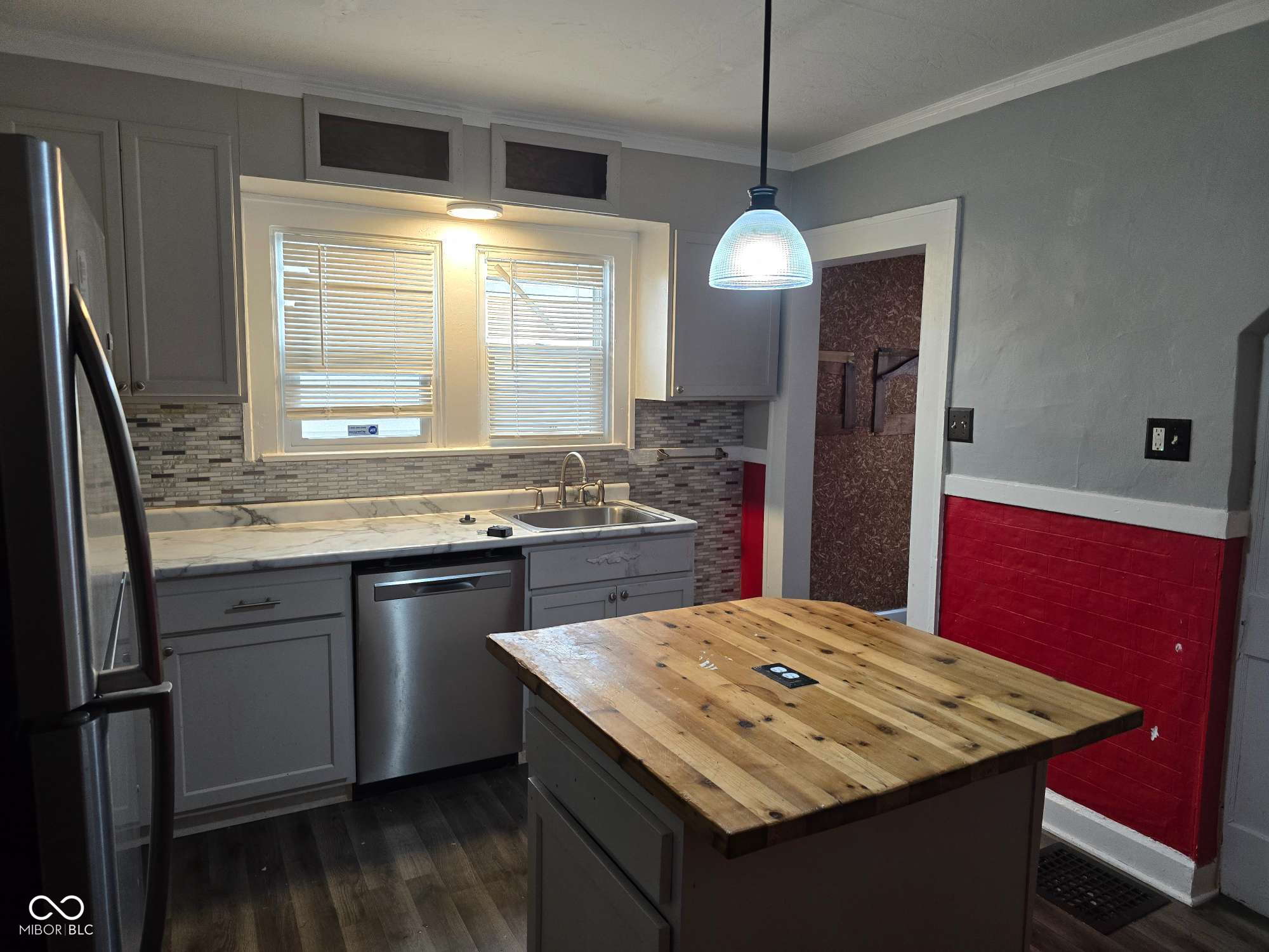 814 Dequincy Street Indianapolis, IN 46201 - Photo 23 of 38