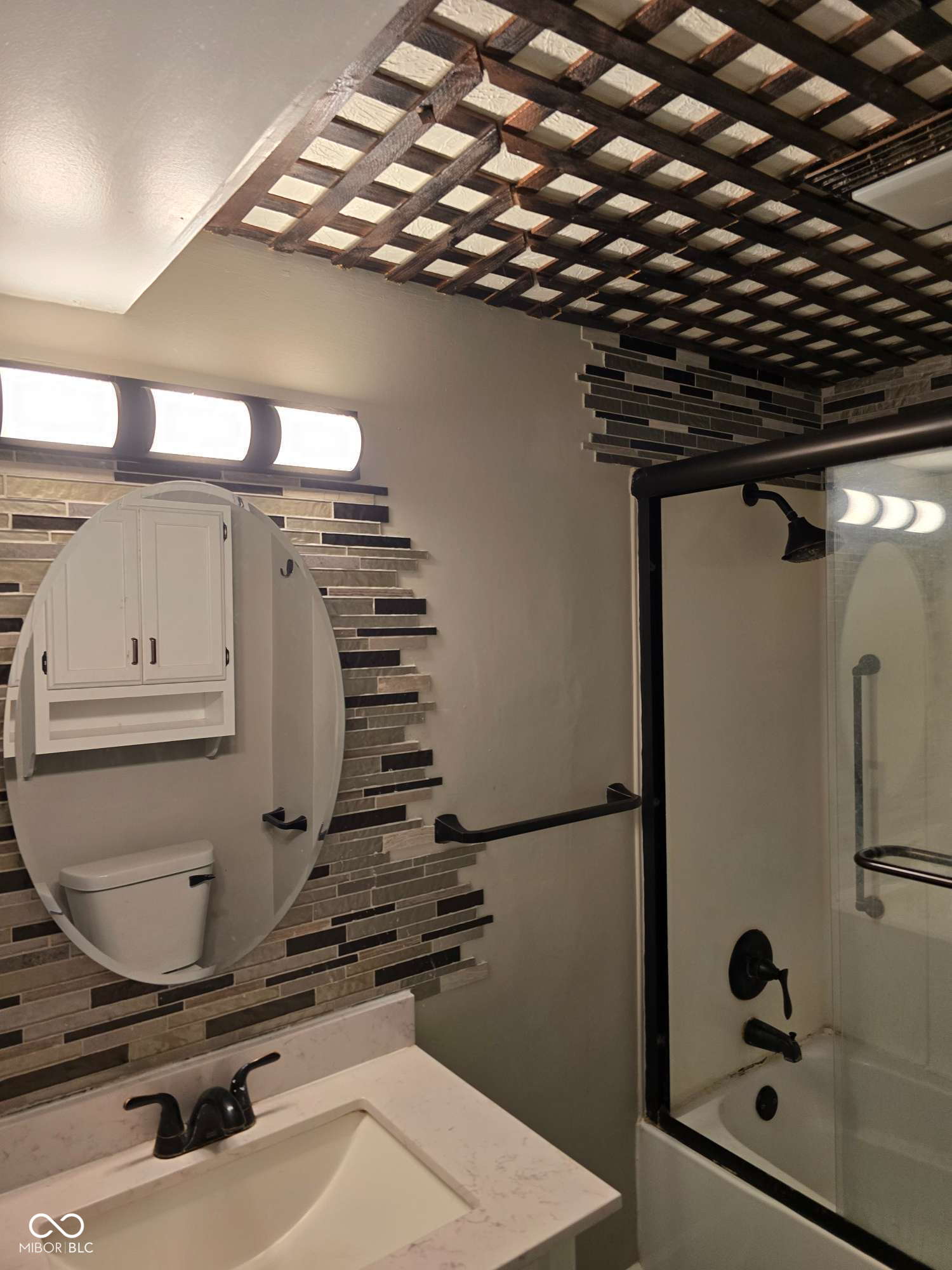 814 Dequincy Street Indianapolis, IN 46201 - Photo 32 of 38