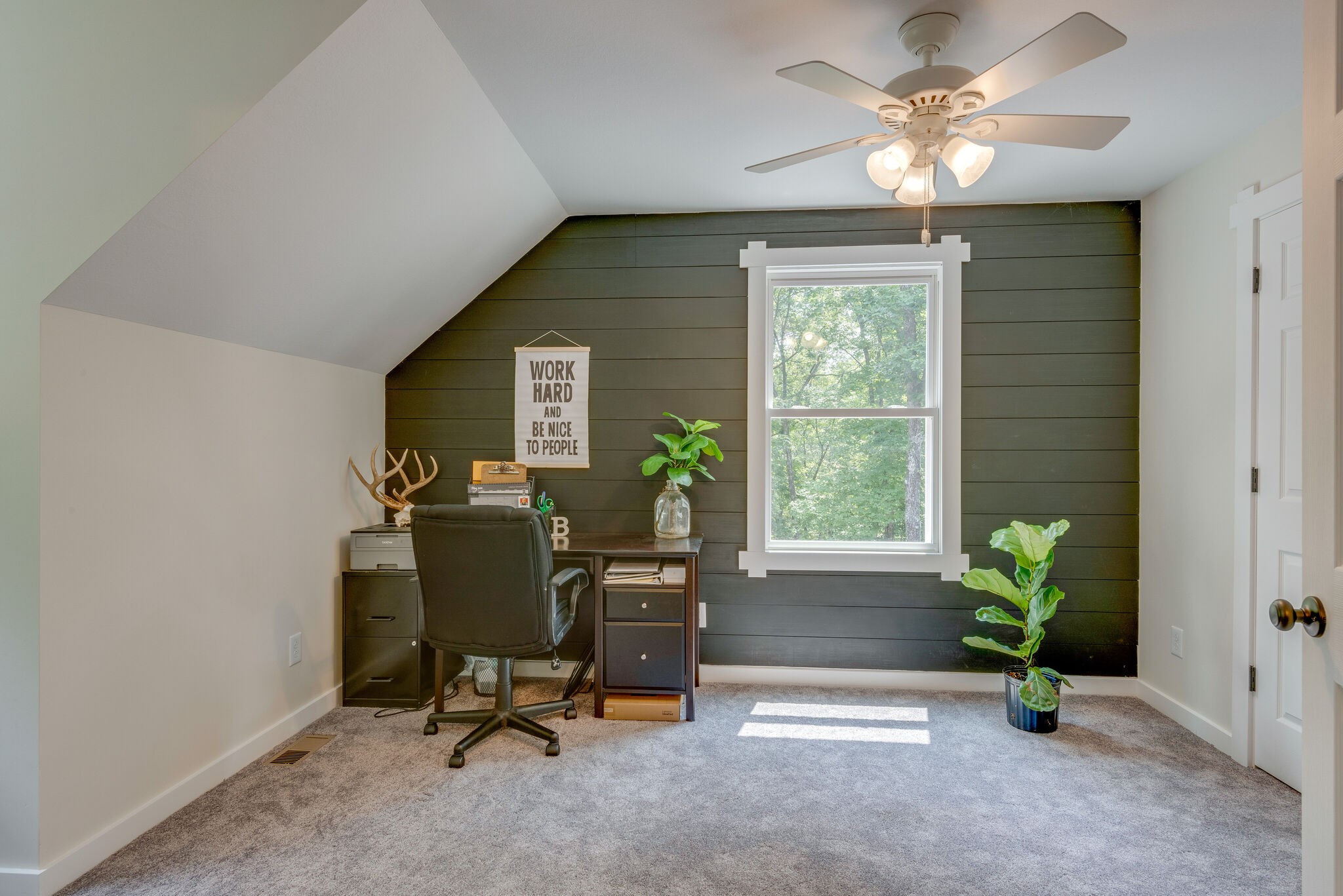 1083 Singleton Road Dickson, TN 37055 - Photo 22 of 38 Gallery Image 22