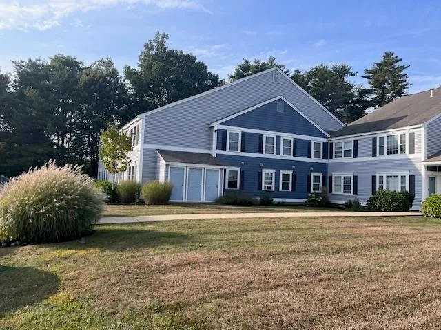 $2,100 | 313 Spring Brook Circle, Portsmouth, NH 03801