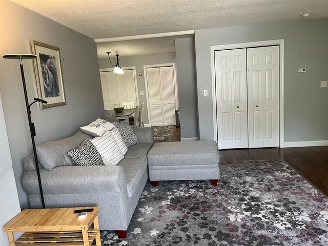 $2,100 | 313 Spring Brook Circle, Portsmouth, NH 03801