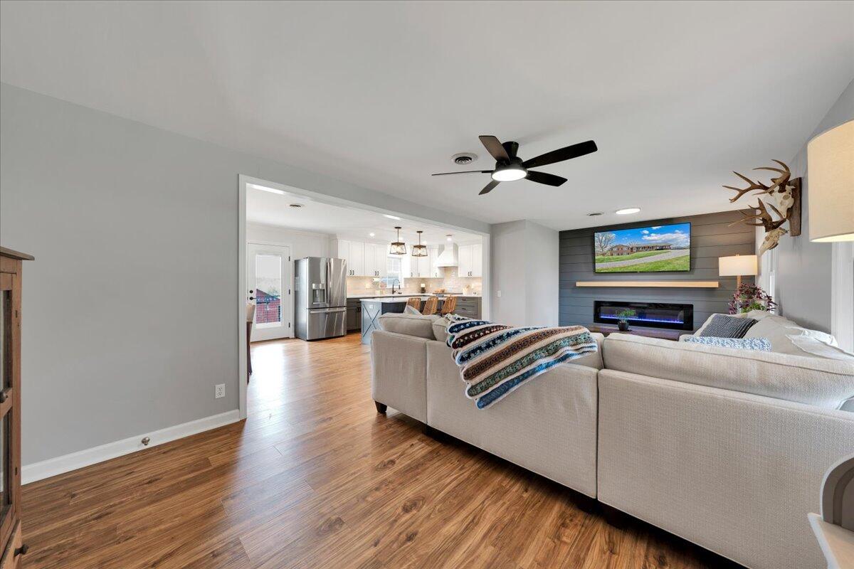 4660 Franklin Street Rocky Mount, VA 24151 - Photo 5 of 55 a living room with furniture and a ceiling fan