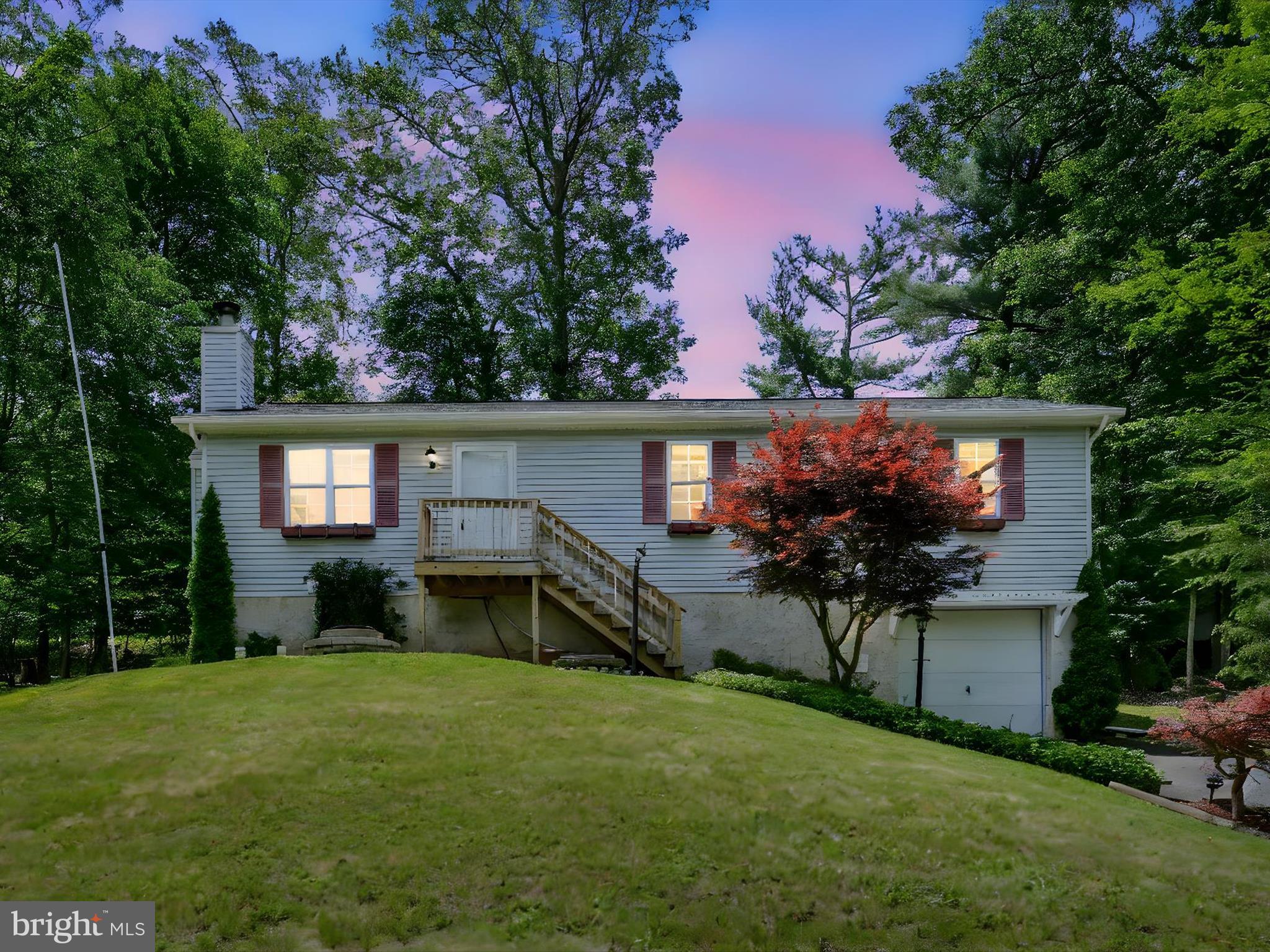 95 Comanche Drive Auburn, PA 17922 - Photo 1 of 33 front view of a house with a yard