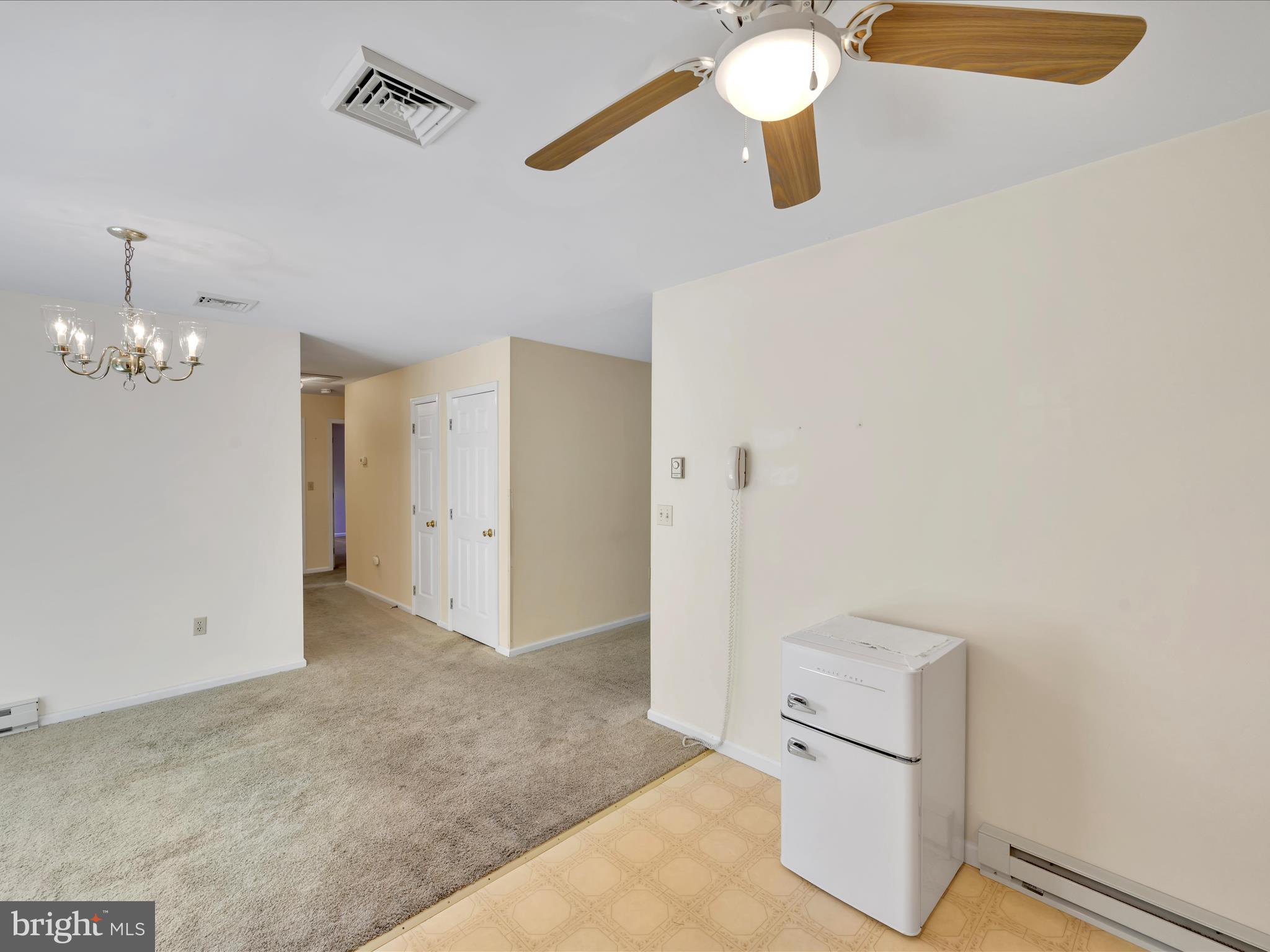 95 Comanche Drive Auburn, PA 17922 - Photo 15 of 33 a bathroom with a shower
