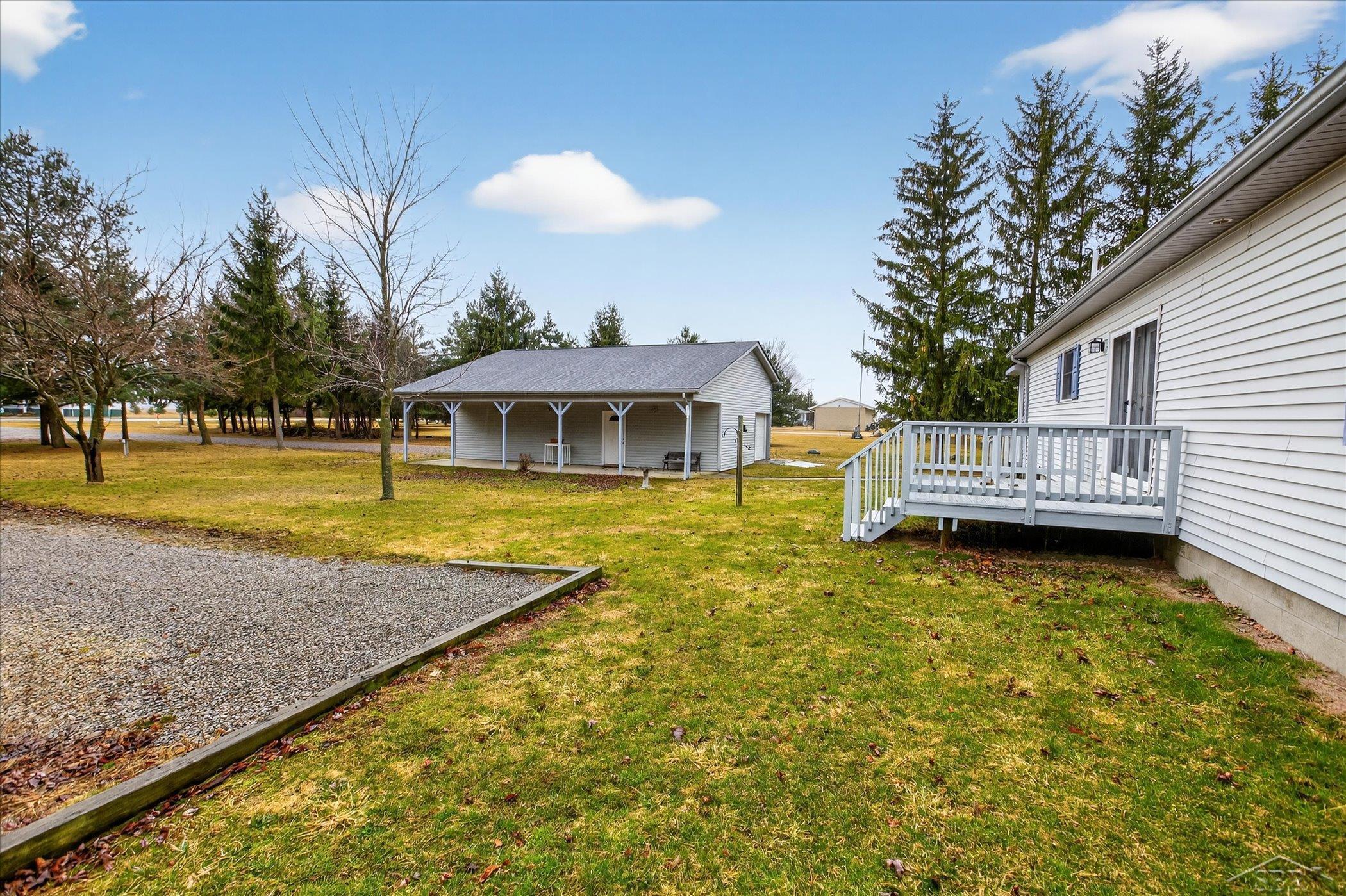 9280 North Lakeshore Road Port Austin, MI 48467 - Photo 33 of 46