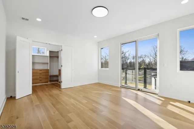 $3,999,999 | 19 Highlander Drive, Scotch Plains, NJ 07076