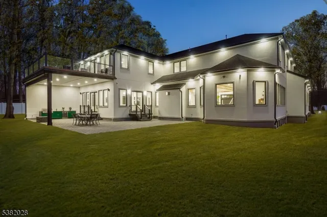 $3,999,999 | 19 Highlander Drive, Scotch Plains, NJ 07076