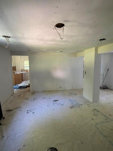 55 Pumpkin Center Road Finleyville, PA 15332 - Photo 9 of 29 an empty room with a mirror