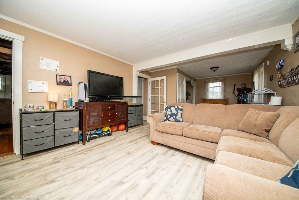 210 Hathaway Road Acushnet, MA 02743 - Photo 12 of 34 Gallery Image 12