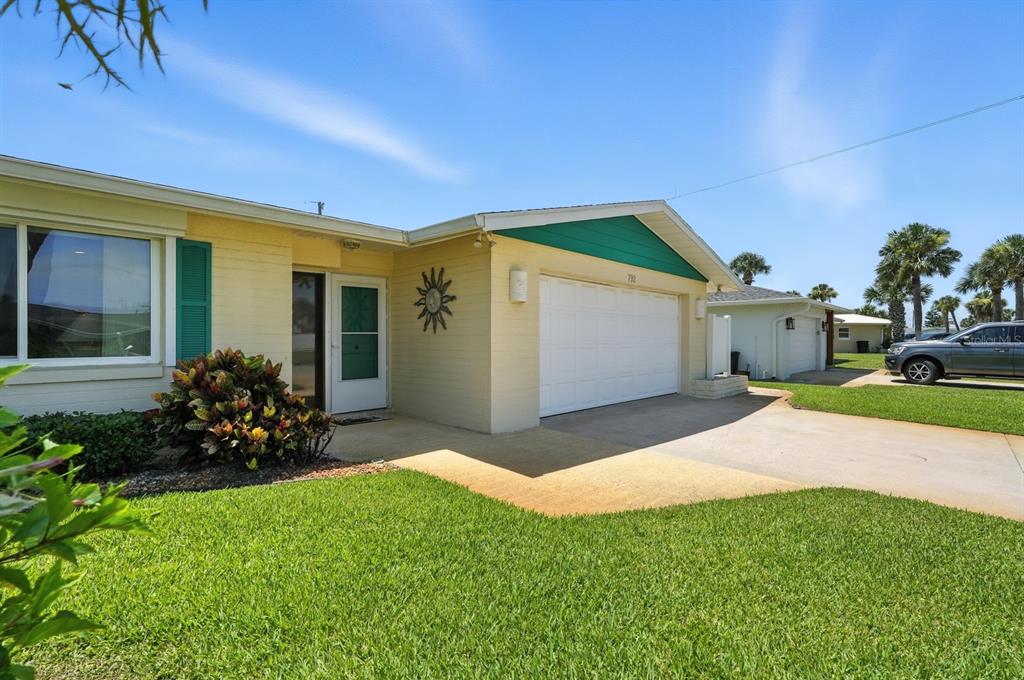 792 Marvin Road Ormond Beach, FL 32176 - Photo 3 of 52