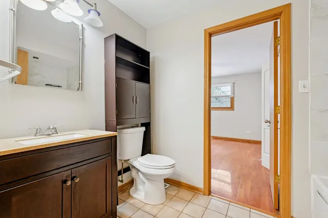 $2,950 | 17910 Millstone Road, Hazel Crest, IL 60429