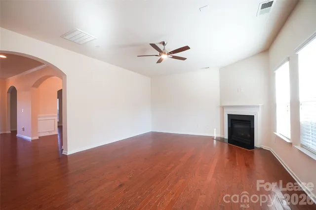 $2,895 | 5904 Stirlingshire Court, Charlotte, NC 28273