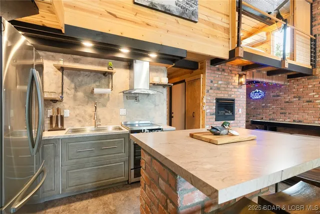 $295,000 | 20 Eagle View Ln Lake, Lake Ozark, MO 65049