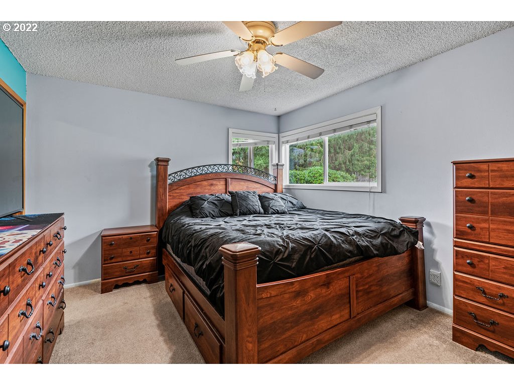 3220 Maple Street Longview, WA 98632 - Photo 9 of 15 Gallery Image 9