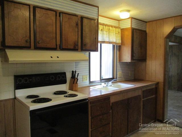 360 Riddle Road Crescent, OR 97733 - Photo 9 of 23 Additional Photo