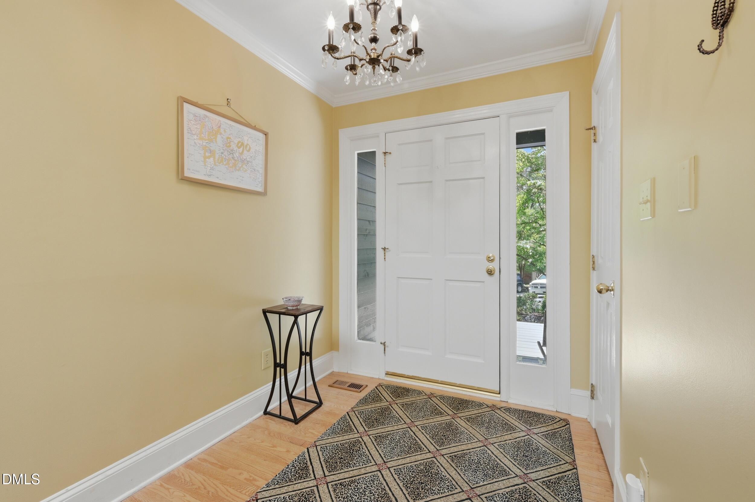 7514 Wellesley Park South Raleigh, NC 27615 - Photo 5 of 47 022