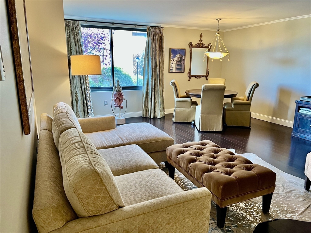 404 Paradise Road, Unit 1D Swampscott, MA 01907 - Photo 12 of 36