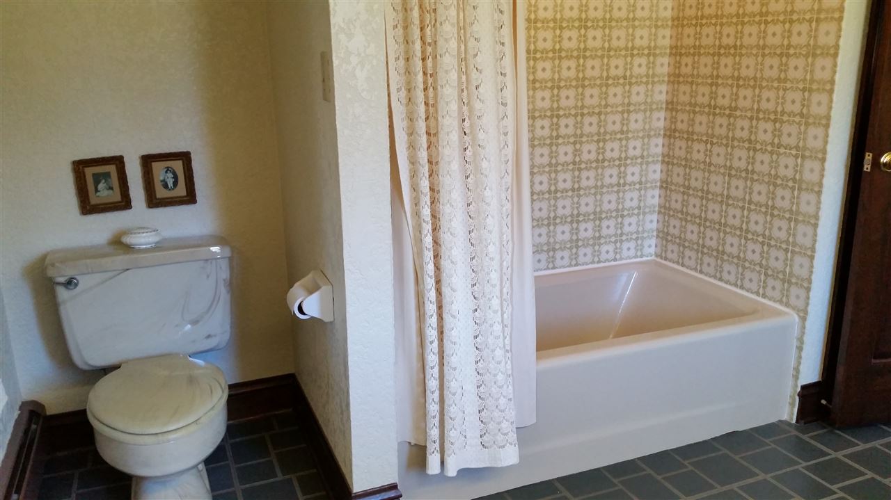 14567 Zahm Road Rockton, IL 61072 - Photo 13 of 25 Gallery Image 13