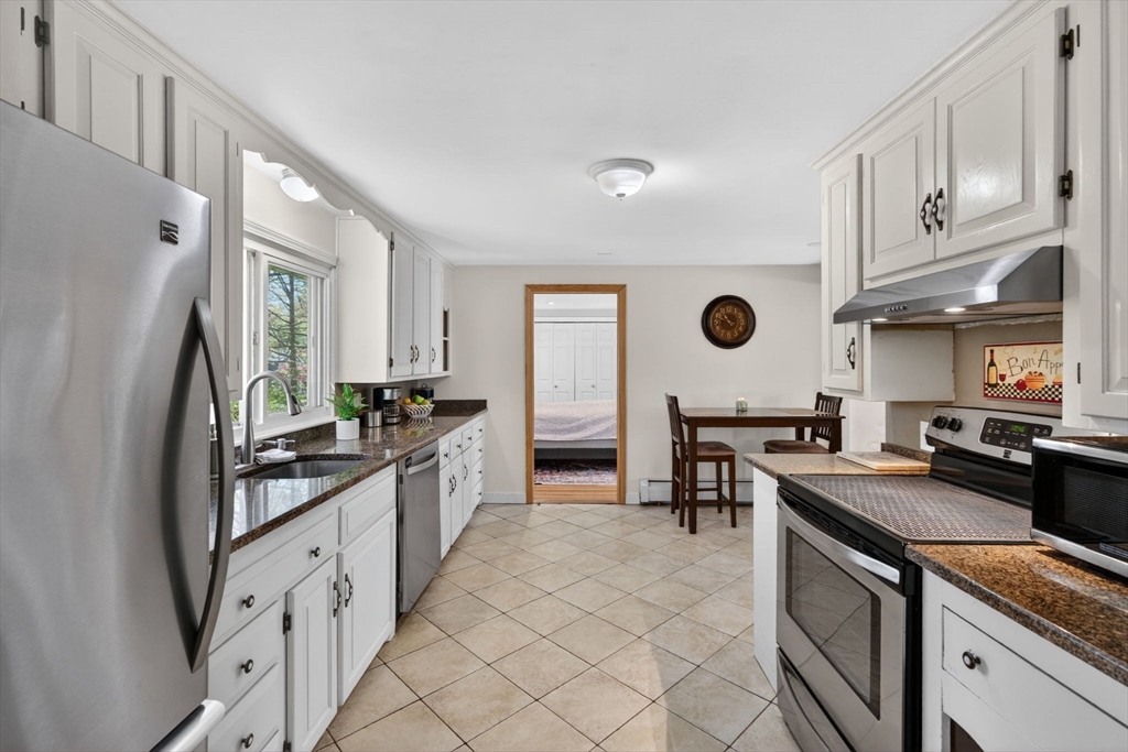 34 Homestead Road Lynnfield, MA 01940 - Photo 13 of 38 Gallery Image 13