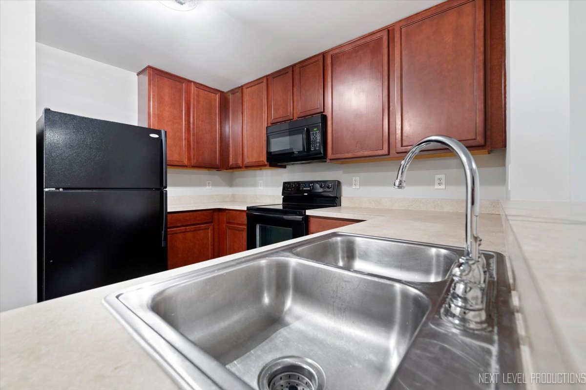152 Bertram Drive, Unit G Yorkville, IL 60560 - Photo 6 of 26