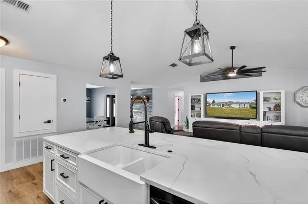 $489,900 | 36403 Barrington Drive, Eustis, FL 32736