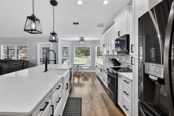 $489,900 | 36403 Barrington Drive, Eustis, FL 32736